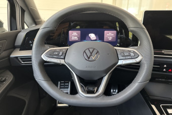 VOLKSWAGEN GOLF E-TSI 150 DSG R-LINE T.O 360