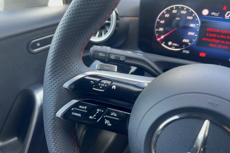 MERCEDES-BENZ CLASSE A 200 7G-DCT AMG LINE