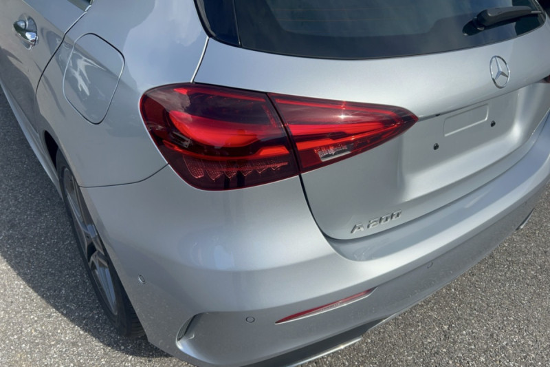 MERCEDES-BENZ CLASSE A 200 7G-DCT AMG LINE