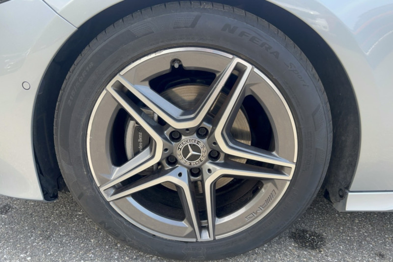 MERCEDES-BENZ CLASSE A 200 7G-DCT AMG LINE