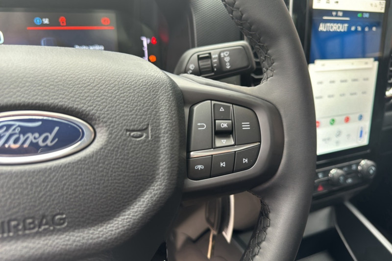 FORD RANGER 2.0 TDCI 170 BVM6 XLT SUPERCAB