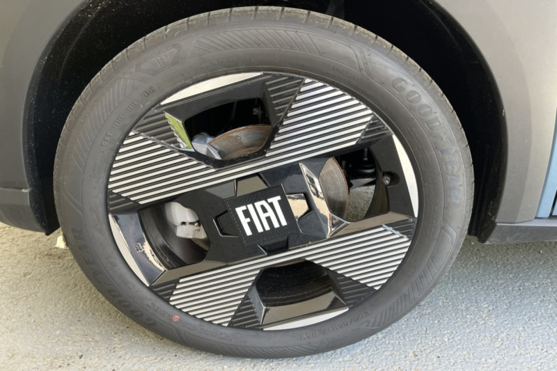 FIAT PANDA GRANDE HYBRID 110 EDCT6 LA PRIMA