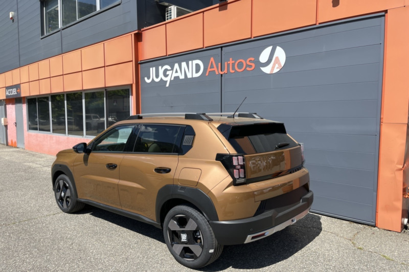 FIAT PANDA GRANDE HYBRID 110 EDCT6 LA PRIMA