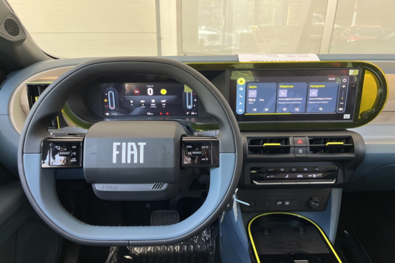 FIAT PANDA GRANDE HYBRID 110 EDCT6 LA PRIMA