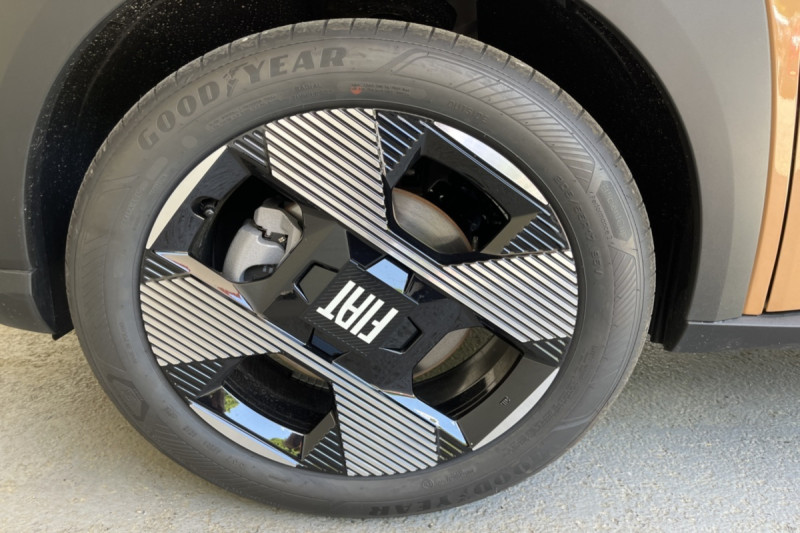 FIAT PANDA GRANDE HYBRID 110 EDCT6 LA PRIMA