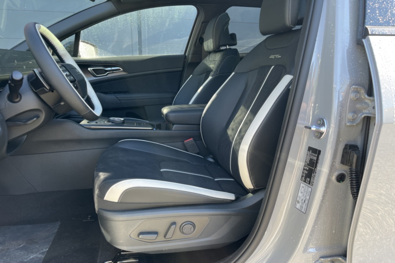 KIA SPORTAGE 1.6 T-GDI HEV 239 GT TOIT PANO