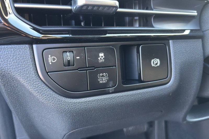 KIA SPORTAGE 1.6 T-GDI HEV 239 LX PLUS