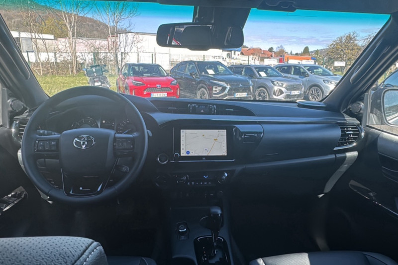 TOYOTA HILUX 2.8 204 BVA INVINCIBLE HARDTOP