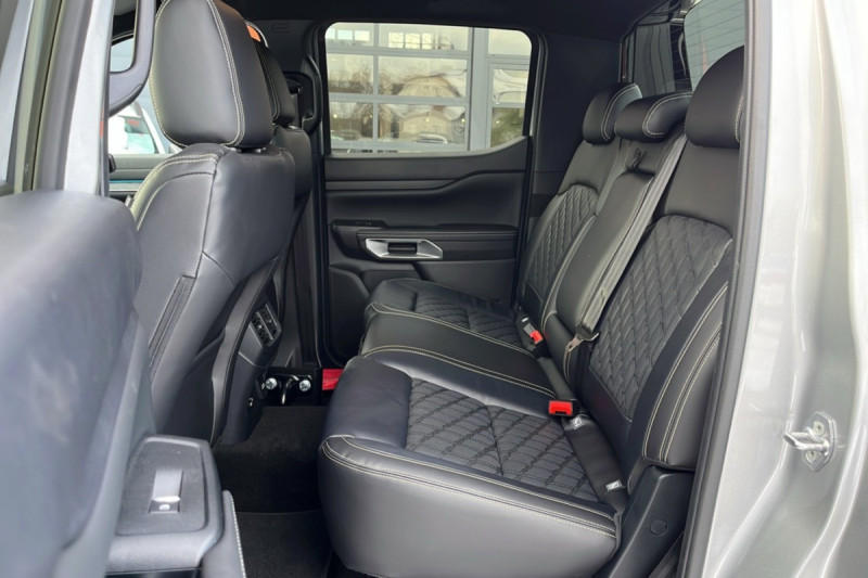 FORD RANGER 3.0 V6 240 PLATINUM RIDEAU 4PL