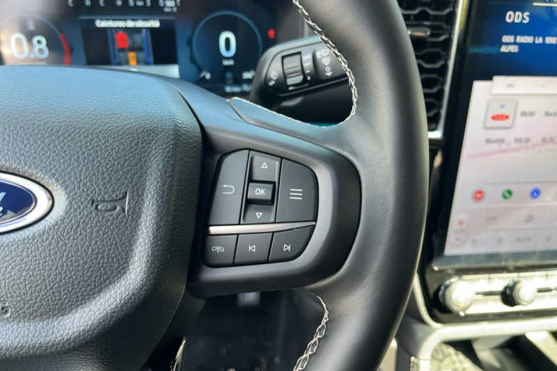 FORD RANGER 3.0 V6 240 PLATINUM RIDEAU 4PL