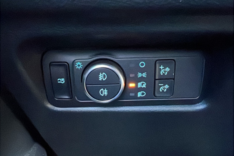 FORD RANGER 3.0 V6 240 PLATINUM RIDEAU 4PL