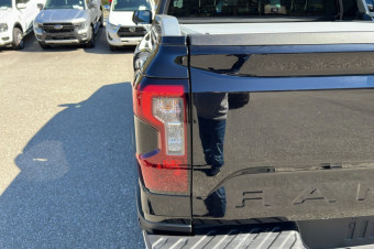 FORD RANGER 3.0 V6 240 PLATINUM RIDEAU 4PL