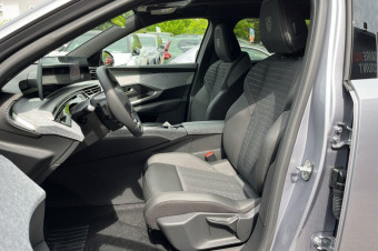 PEUGEOT 3008 NEW HYBRID 145 E-DCS6 GT 360