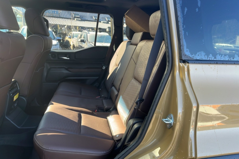TOYOTA LAND CRUISER 2.8 204 FIRST EDITION 2PL VU