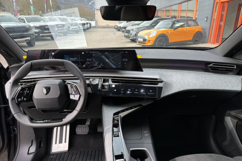 PEUGEOT 3008 HYBRID 145 E-DCS6 GT ALCANTARA