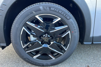 PEUGEOT 3008 HYBRID 145 E-DCS6 GT ALCANTARA