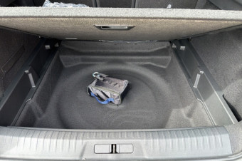 PEUGEOT 3008 HYBRID 145 E-DCS6 GT ALCANTARA