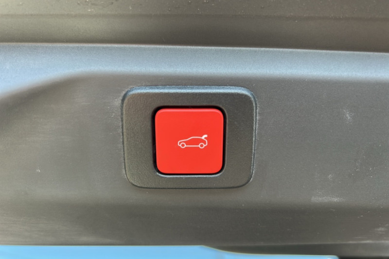 PEUGEOT 3008 HYBRID 145 E-DCS6 GT PK360 T.O