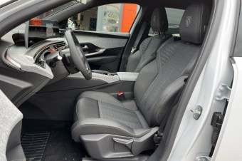 PEUGEOT 5008 HYBRID 145 E-DCS6 GT 360 7PL