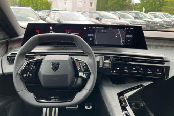 PEUGEOT 5008 HYBRID 145 E-DCS6 GT 360 7PL