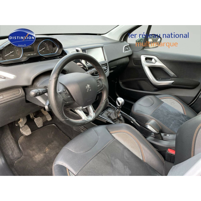 PEUGEOT 2008 1.2 PURETECH 130CH S&S CROSSWAY
