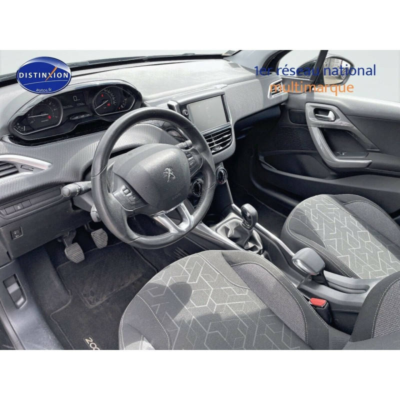PEUGEOT 2008 1.2 PURETECH 82CH STYLE