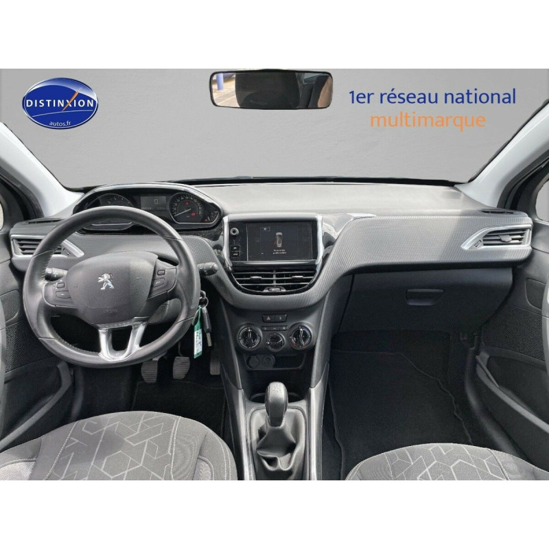 PEUGEOT 2008 1.2 PURETECH 82CH STYLE