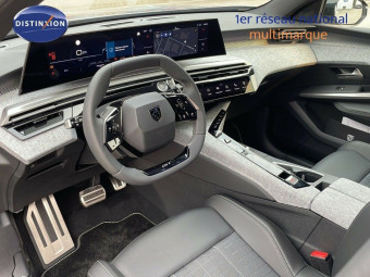 PEUGEOT 5008 1.2 HYBRID 145CH E-DCS6 GT
