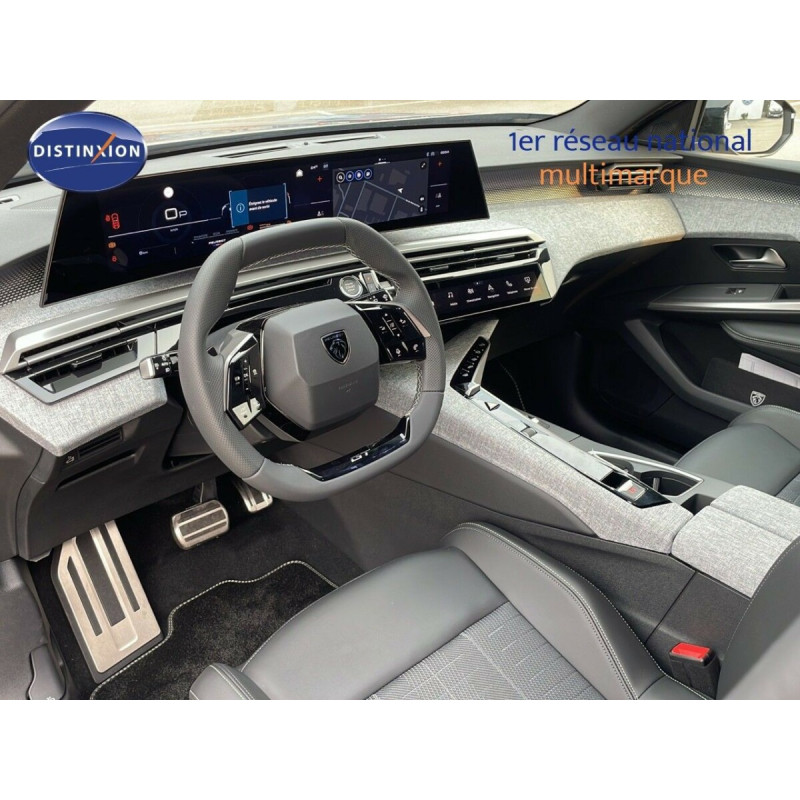 PEUGEOT 5008 1.2 HYBRID 145CH E-DCS6 GT