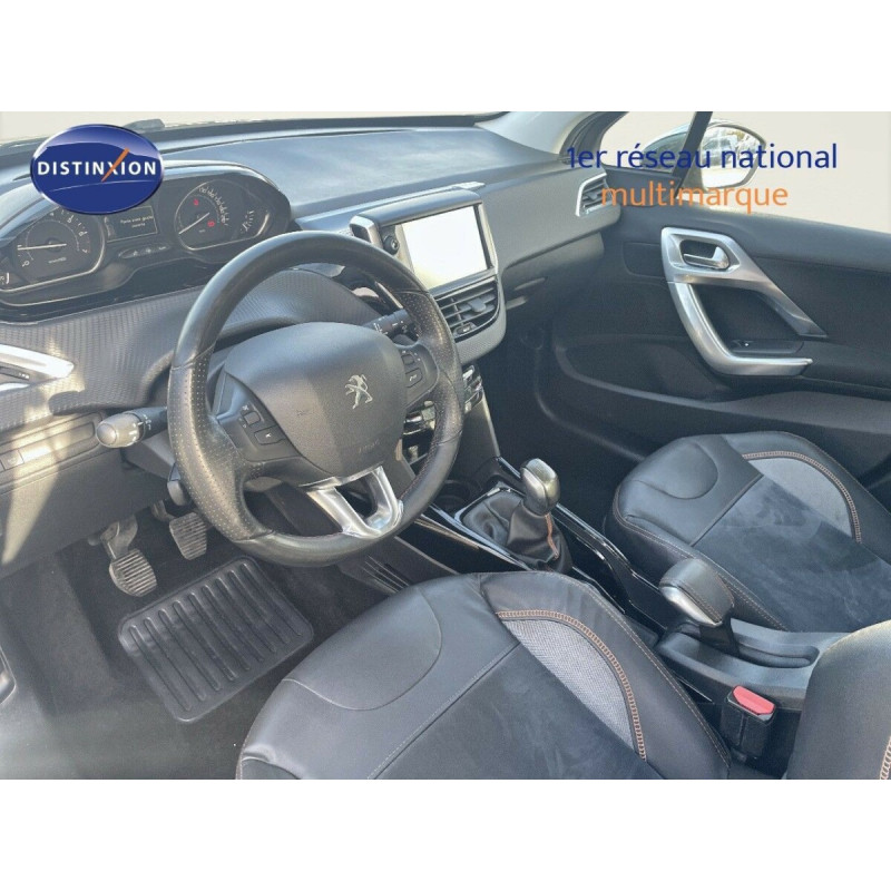 PEUGEOT 2008 1.2 PURETECH 110CH EAT6 CROSSWAY