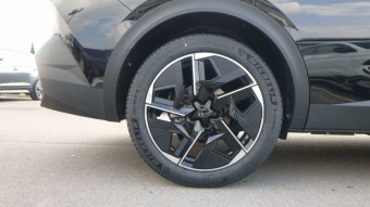 PEUGEOT 408 PURETECH 130 CH EAT8 GT