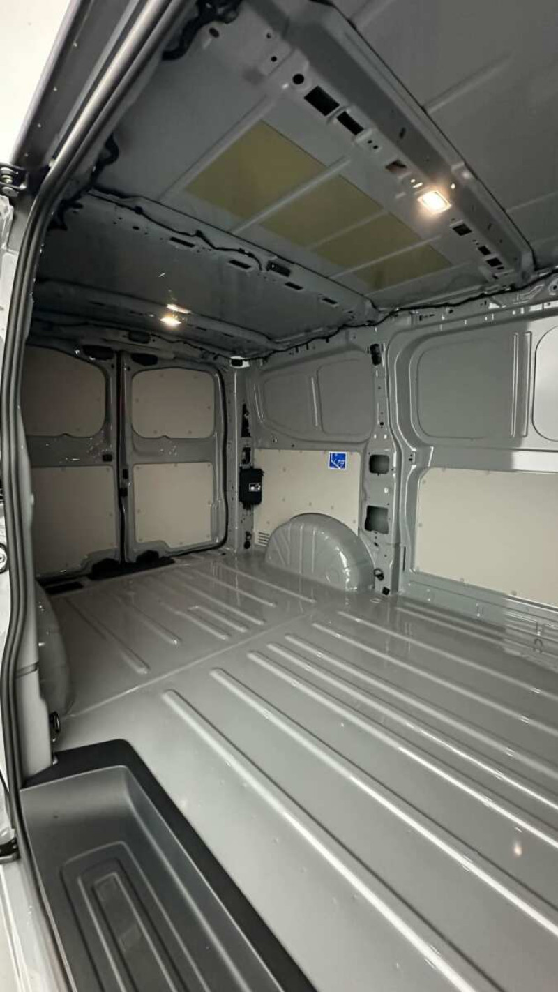 VOLKSWAGEN TRANSPORTER TRANSPORTER T7 VAN L1 2.0 TDI 150CH BUSINESS BVA8