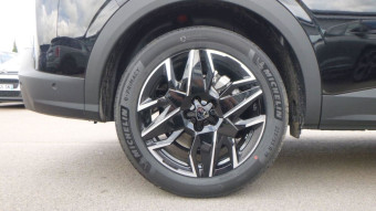 PEUGEOT 5008 HYBRID 145 E-DCS6 GT