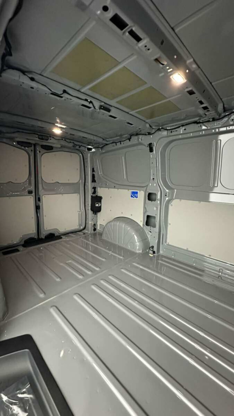 VOLKSWAGEN TRANSPORTER TRANSPORTER T7 VAN L1 2.0 TDI 150CH BUSINESS BVA8