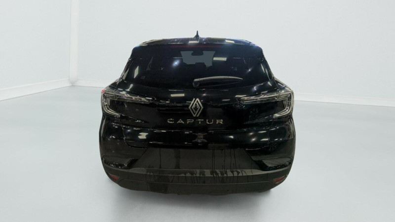 RENAULT CAPTUR CAPTUR MILD HYBRID 160 EDC TECHNO