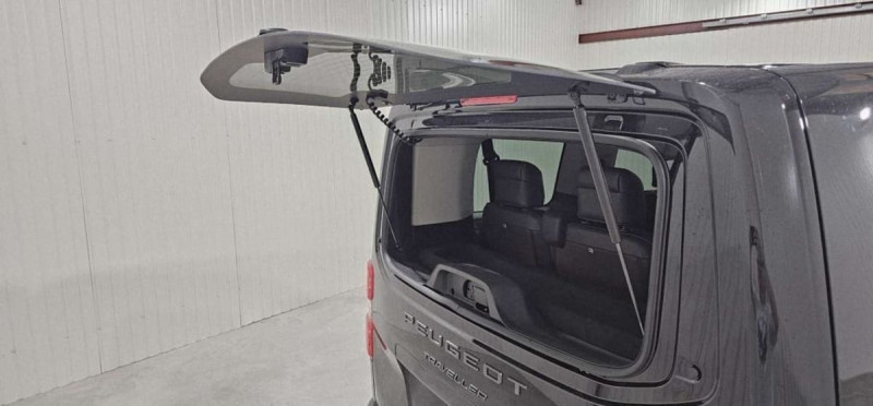PEUGEOT TRAVELLER TRAVELLER M HDI 180CH EAT8 BUSINESS PACK