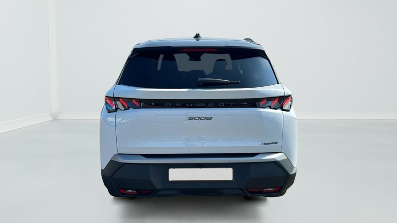 PEUGEOT 5008 HYBRID 145 E-DCS6 GT