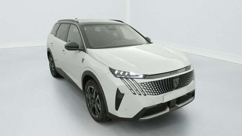 PEUGEOT 5008 HYBRID 145 E-DCS6 GT