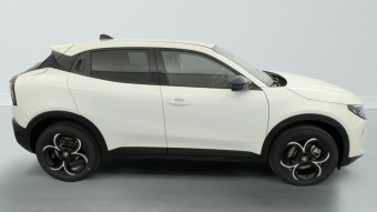 ALFA ROMEO JUNIOR 1.2 IBRIDA 145 CH E-DCT6 TI