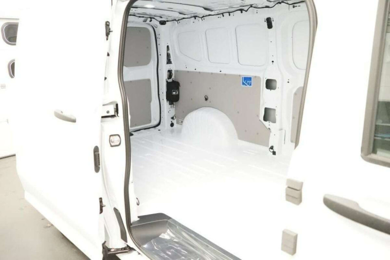 VOLKSWAGEN TRANSPORTER V L2H1 2.0 TDI 150 BVA8 BUSINESS