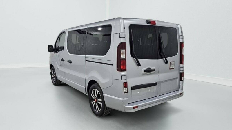 RENAULT TRAFIC TRAFIC BLUE DCI 170 AUTO TECHNO