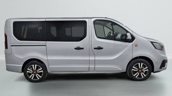 RENAULT TRAFIC TRAFIC BLUE DCI 170 AUTO TECHNO
