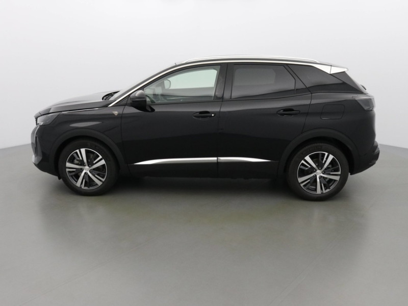 PEUGEOT 3008 ROADTRIP 225 HYBRID E-EAT8