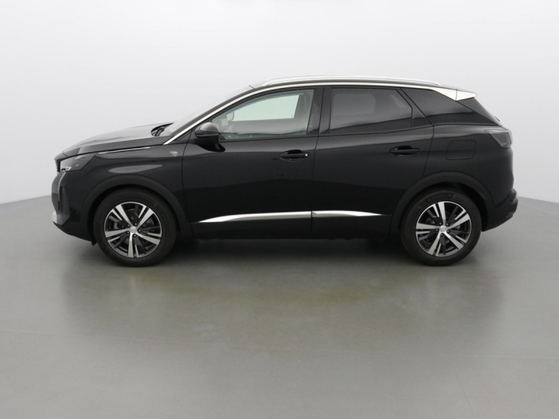 PEUGEOT 3008 ROADTRIP 225 HYBRID E-EAT8