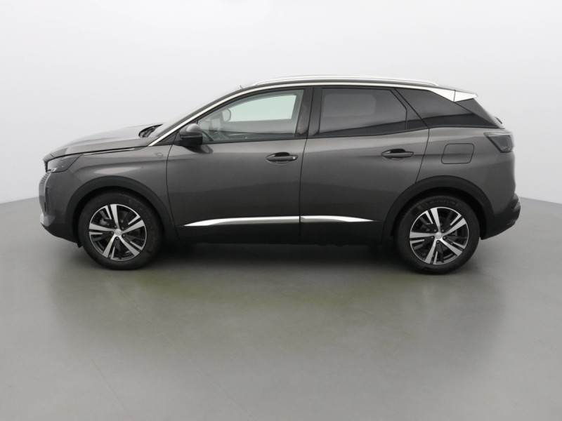 PEUGEOT 3008 ROADTRIP 225 HYBRID E-EAT8