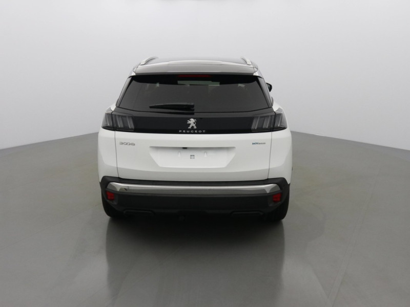 PEUGEOT 3008 ROADTRIP 225 HYBRID E-EAT8