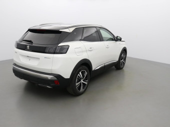 PEUGEOT 3008 GT 300 HYBRID E-EAT8