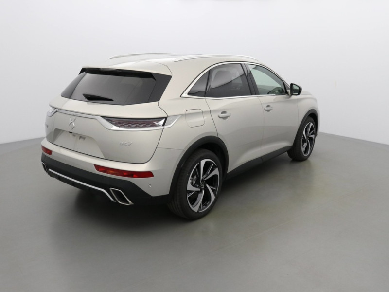 DS DS7 CROSSBACK RIVOLI 300 E-TENSE E-EAT8