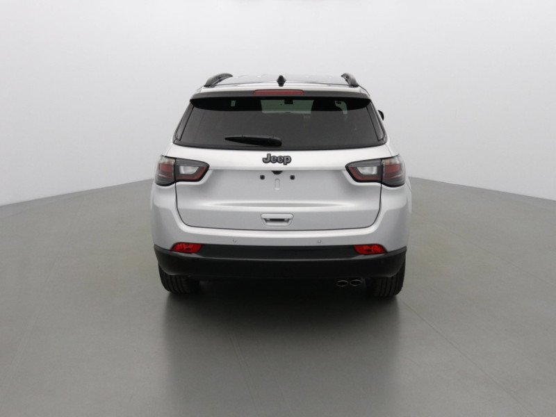 JEEP COMPASS 80TH ANNIVERSARY 150 TURBO T4 DCT6
