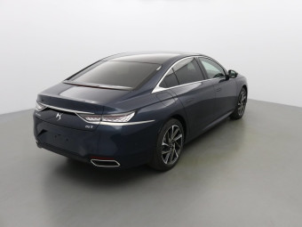 DS DS9 BERLINE RIVOLI + 225 E-TENSE E-EAT8